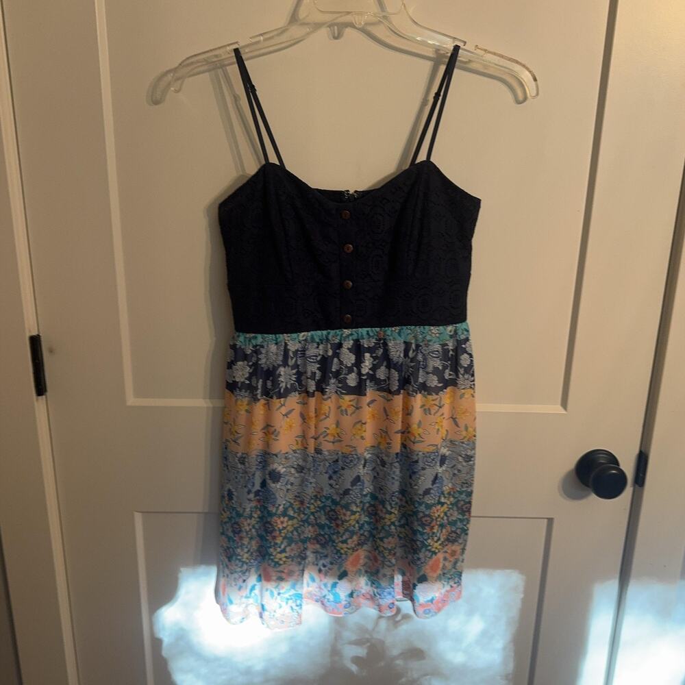 Trixxi Dress Sz 7 Navy Lace Bodice Floral Tiered Fit & Flare Sundress Summer
